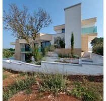 Villa erste Reihe am Meer - 4.200.000,00 EUR Kaufpreis, ca.  420,00 m² Wohnfläche in Medulin (PLZ: 52203)