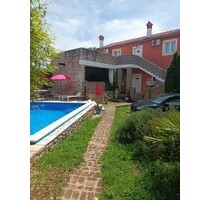 Schönes rustikale Ferienhaus mit Pool - Krsan