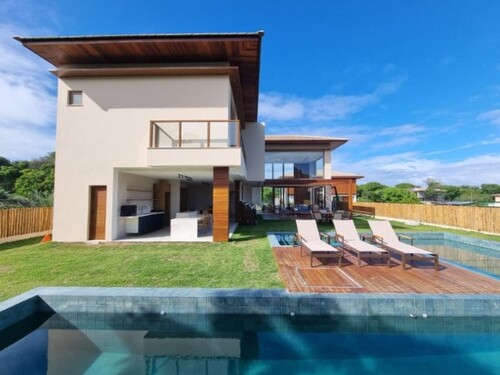 Bild 1 - Villa mit Strandlage in Bahia Praia Forte