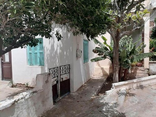 Bild 1 - Kleines Haus im Herzen eines belebten Dorfes im Osten Kretas