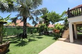 Bild 2 - 8 Zimmer Einfamilienhaus zum Kaufen in Hua Hin