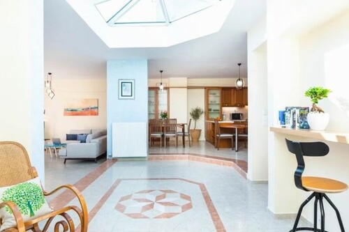 Bild 2 - 5 Zimmer Etagenwohnung zum Kaufen in Rethymno