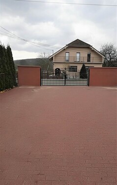Bild 3 - 7 Zimmer Einfamilienhaus in Hornany bei Trencianske Teplice