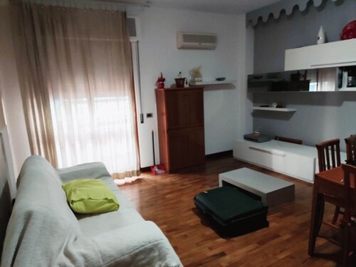 Bild 2 - 2 Zimmer Etagenwohnung zum Kaufen in Montorio al Vomano
