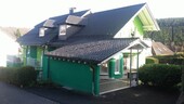 Bild 1 - 4-Parteienhaus in einem Doppelhaus mit Pool und Garten