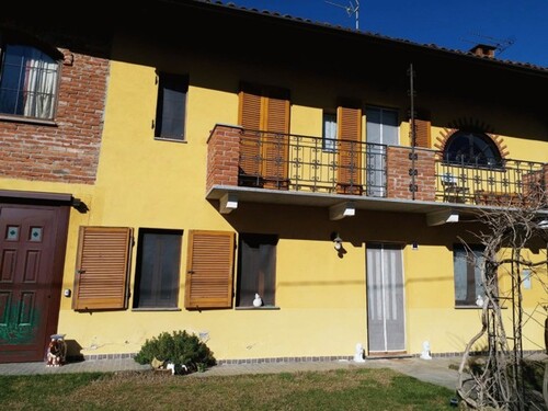 Bild 2 - 8 Zimmer Einfamilienhaus zum Kaufen in Montafia