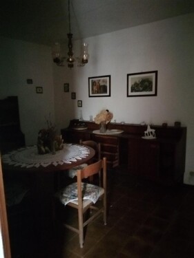 Bild 2 - 5 Zimmer Einfamilienhaus zum Kaufen in Semproniano