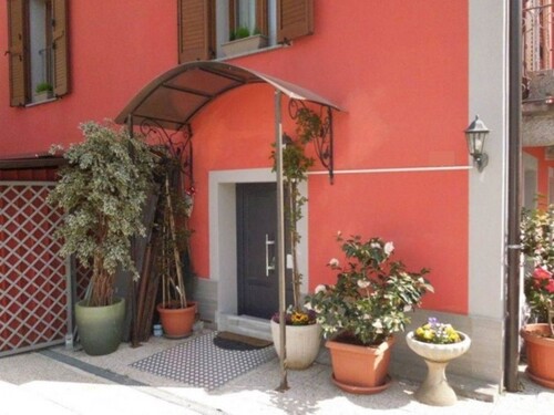 Bild 2 - 10 Zimmer Einfamilienhaus zum Kaufen in Trontano