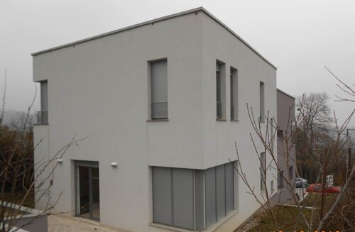 Bild 2 - 5 Zimmer Einfamilienhaus zum Kaufen in Zagreb