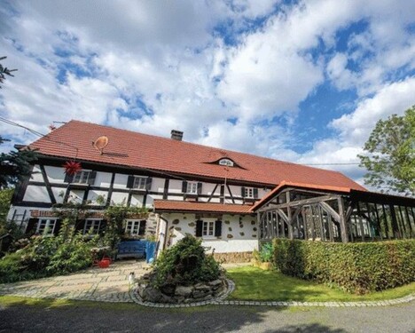 Bild 1 - Historisches Landgut - 695.000,00&nbsp;EUR Kaufpreis, ca.&nbsp; 230,00&nbsp;m&sup2;&nbsp;Wohnfl&auml;che