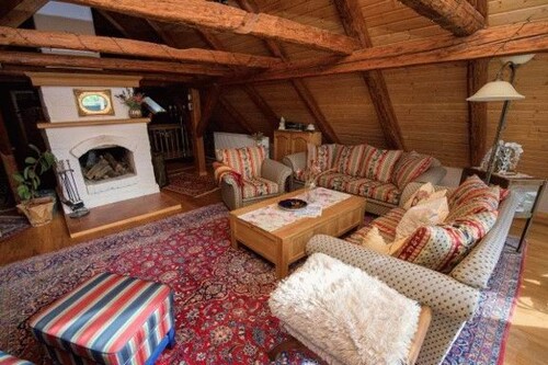 Bild 4 - Einfamilienhaus mit 230,00 m&sup2; in Lesna zum Kaufen