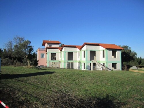 Bild 3 - 13 Zimmer Einfamilienhaus in Kriopigi