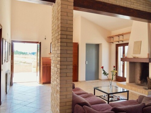 Bild 2 - 18 Zimmer Einfamilienhaus zum Kaufen in Ripatransone