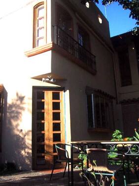 Bild 3 - 16 Zimmer Einfamilienhaus in Escazu