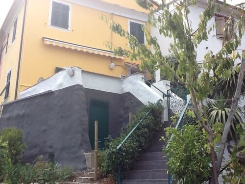 Bild 1 - Traumferienhaus mit Meerblick in Ligurien