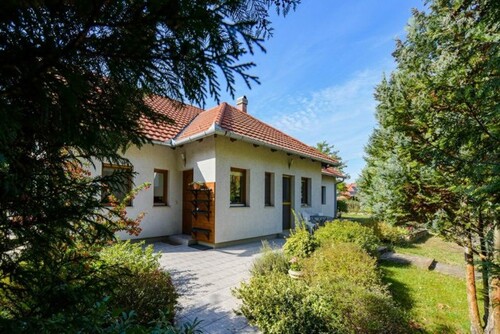 Bild 4 - Einfamilienhaus mit 210,00 m² in Kecskemét zum Kaufen