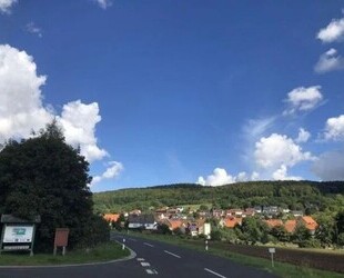 Gasthaus Objekt mit Saal - 129.000,00 EUR Kaufpreis, ca.  408,00 m² Gewerbefläche in Oberelsbach (PLZ: 97656)