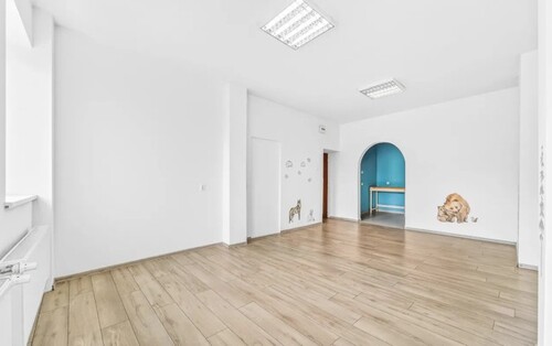 Bild 1 - Gewerbe und Wohngebäude im Zentrum von Jaworzno