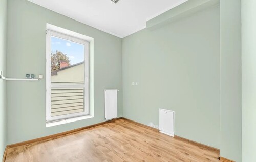 Bild 2 - 5 Zimmer Einfamilienhaus zum Kaufen in Jaworzno