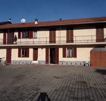 Haus im Piemont Italien - 110.000,00 EUR Kaufpreis, ca.  400,00 m² Wohnfläche in Crescentino (PLZ: 13044)