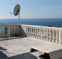 MINI Hotel 250m2 Grund 300m2 Meer 20m Panoramablick - Kreis Bar