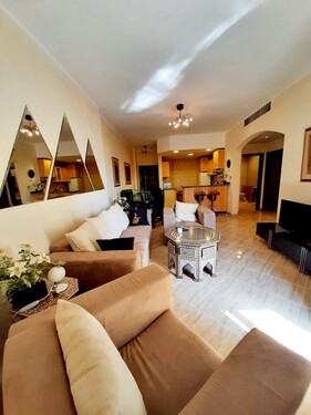 Bild 2 - 2 Zimmer Etagenwohnung zum Kaufen in Hurghada