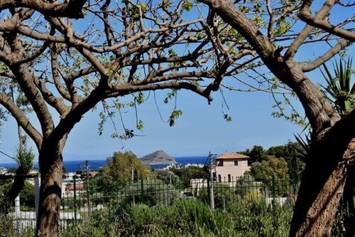 Bild 3 - 7 Zimmer Einfamilienhaus in Porto Rafti