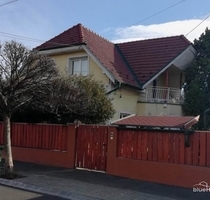 2 Familienhaus in Budapest - 270.000,00 EUR Kaufpreis, ca.  148,00 m² Wohnfläche in Budapest (PLZ: 1221)