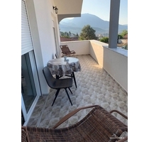 Ein neues modern gebautes Haus mit Meerblick - Bar