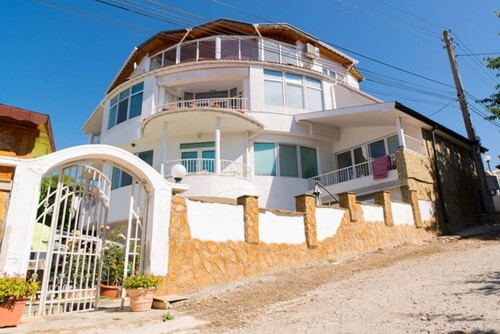 Bild 1 - Haus mit einzigartigem Meerblick Garage und Grillplatz