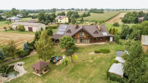 Bild 2 - 7 Zimmer Einfamilienhaus zum Kaufen in Garbów