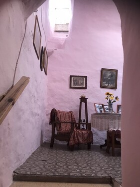 Bild 2 - 6 Zimmer Einfamilienhaus zum Kaufen in Chios Dorf Olympoi