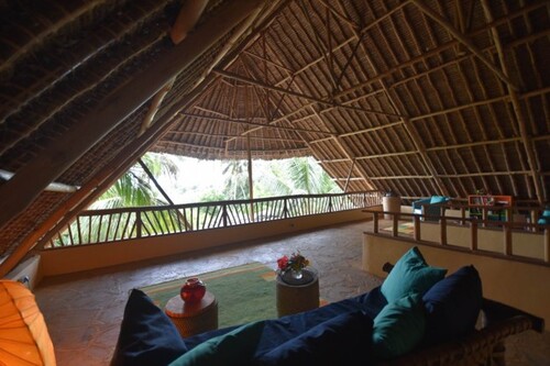 Bild 2 - 10 Zimmer Einfamilienhaus zum Kaufen in Matuga