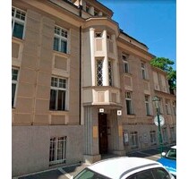 Miethaus Prag - 7.390.000,00 EUR Kaufpreis, ca.  750,00 m² Wohnfläche in Prag (PLZ: 11000)