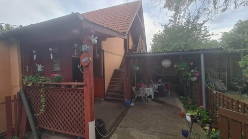 Bild 1 - 2-3 Familienhaus in Ungarn - 205.000,00 EUR Kaufpreis, ca.  185,00 m² Wohnfläche