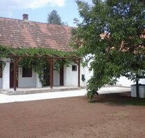 Haus in Ungarn nahe Grenze zu Österreich - Zsira