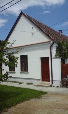 Bild 2 - 3 Zimmer Einfamilienhaus zum Kaufen in Zsira