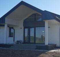 Neubau Einfamilienhaus 500m von Balaton - Balatongyörök