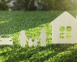 Einfamilienhaus mit großem Grund - Búč