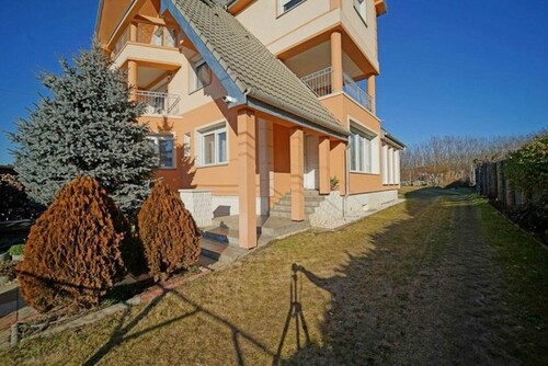 Bild 3 - 7 Zimmer Einfamilienhaus in Isaszeg