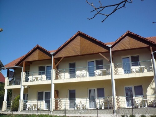 Bild 3 - 20 Zimmer Einfamilienhaus in Zalakaros