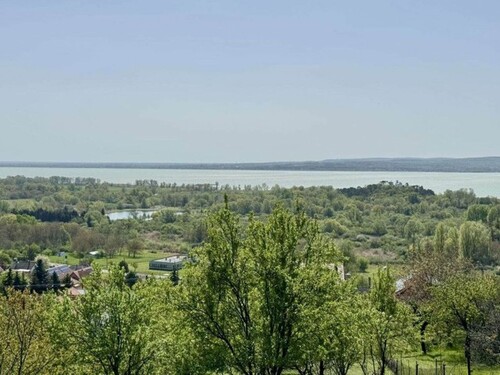 Bild 2 - 6 Zimmer Einfamilienhaus zum Kaufen in Vonyarcvashegy