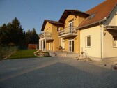 Bild 2 - 7 Zimmer Einfamilienhaus zum Kaufen in Kehidakustány
