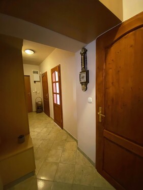 Bild 2 - 4 Zimmer Etagenwohnung zum Kaufen in Mosonmagyarovar