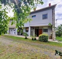 Im Komitat Veszprem eine zweistöckige Wohnung 91m2 - Sümeg