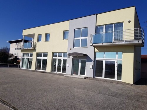 Bild 1 - Wohn- und Geschäftsgebäude - 948.000,00 EUR Kaufpreis, ca.  354,00 m² Wohnfläche