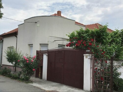 Bild 1 - Schönes Haus in gutem Zustand - 189.000,00 EUR Kaufpreis, ca.  103,00 m² Wohnfläche