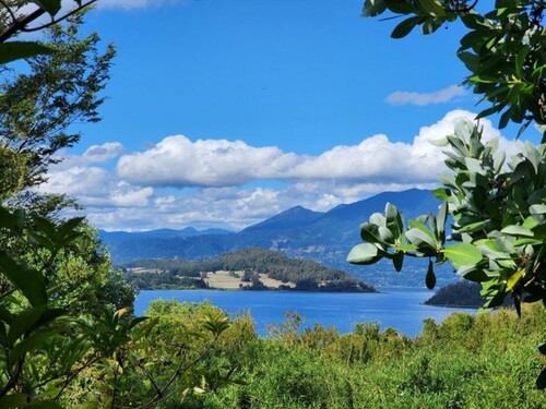 Bild 1 - Traumhaftes Anwesen in ruhiger Lage mit Seeblick