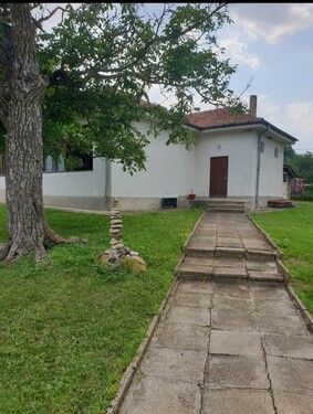 Bild 2 - 20 Zimmer Einfamilienhaus zum Kaufen in Small village near Varna