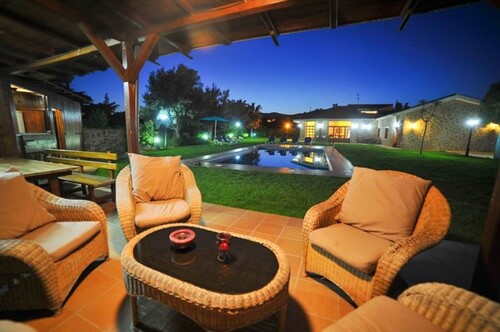 Bild 2 - 5 Zimmer Einfamilienhaus zum Kaufen in Sant andreu de llavaneres